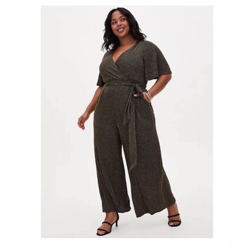 Torrid Sparkly Gold and Black Jumpsuit Size 1 NWT